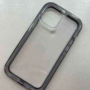 Iphone 12 Pro max lifeproof case